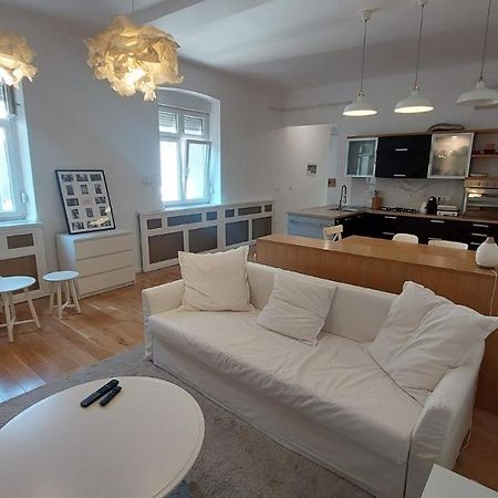Home S زغرب المظهر الخارجي الصورة